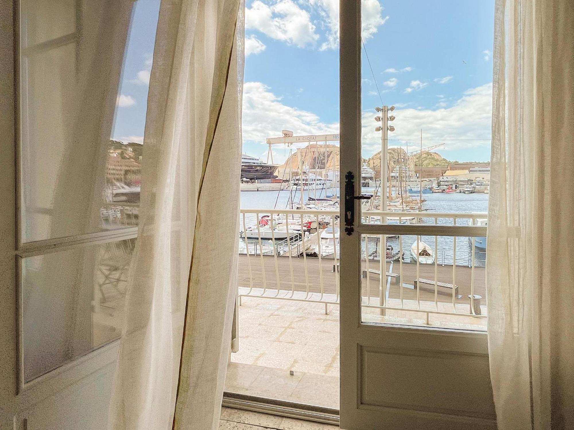 Casa Abeille Apartment La Ciotat Bagian luar foto